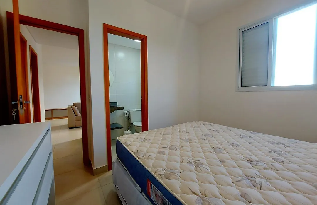 Apartamento com piscina aquecida e churrasqueira-1